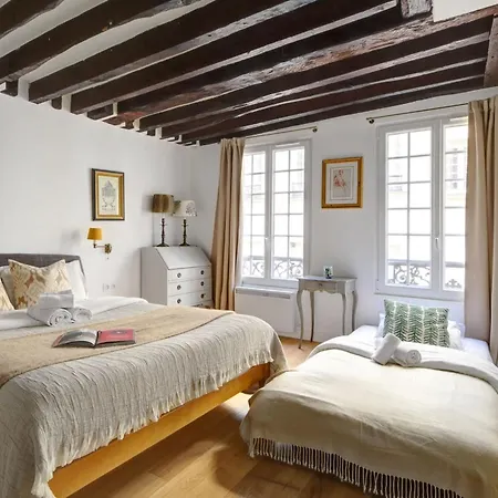 Apartment Near Le Marais Apartment *
